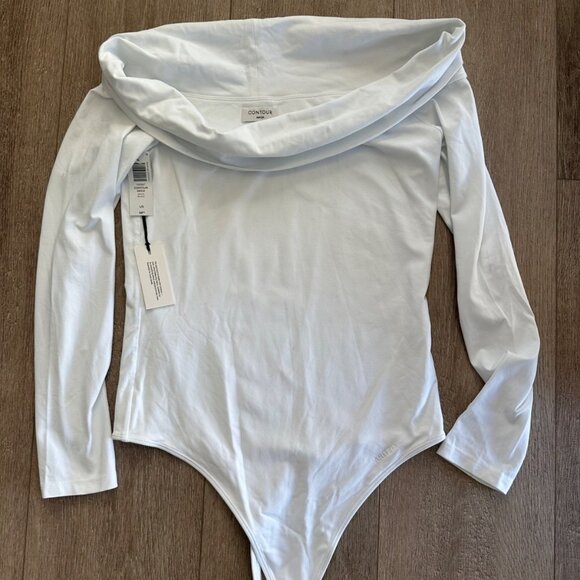 Aritzia Womens LG Contour Off-shoulder Longsleeve Bodysuit in White NEW - Picture 2 of 10
